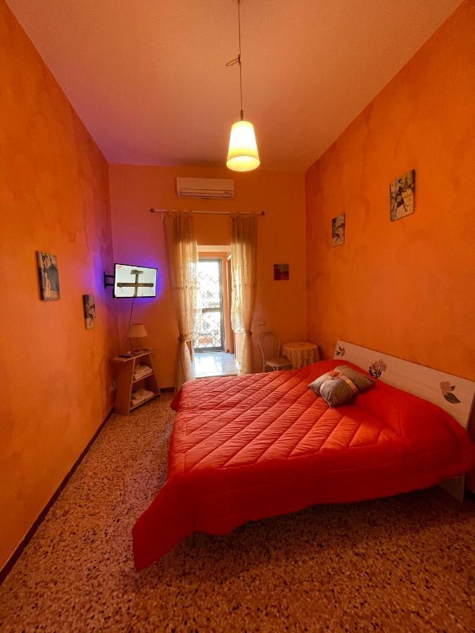 B&B Fabiola Pompeï Buitenkant foto